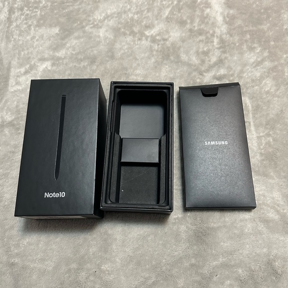 Samsung note 10 box new - Picture 2 of 5
